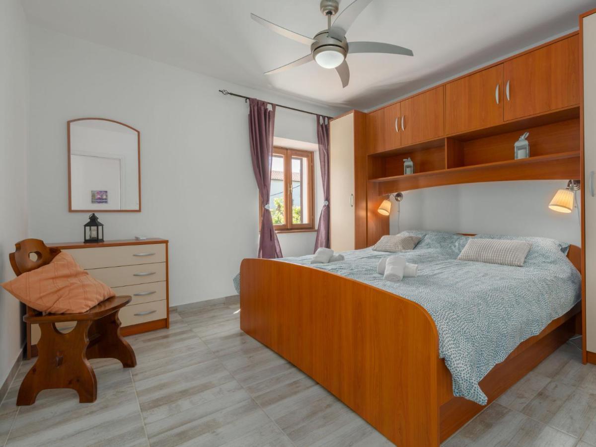 Holiday home Lucky By Interhome *