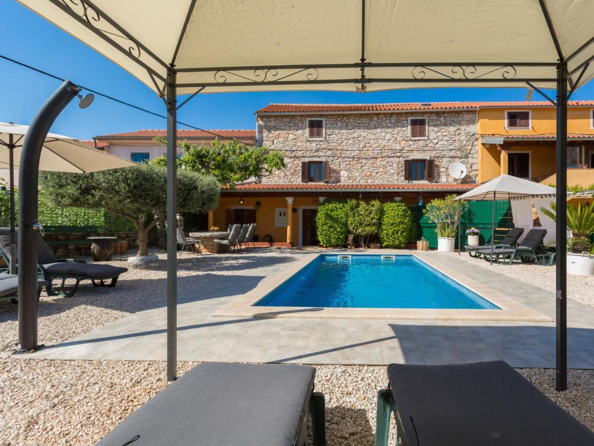 Holiday home Lucky By Interhome Brtonigla