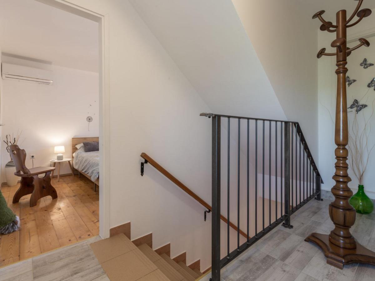 Lucky By Interhome * Brtonigla